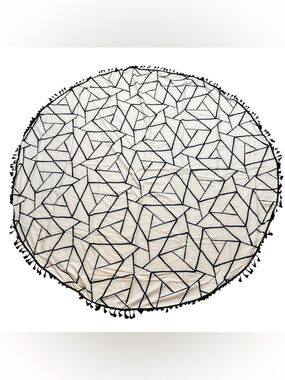 Brand new without Tags Artistry Brand Round Abstract Color Your Own Tablecloth